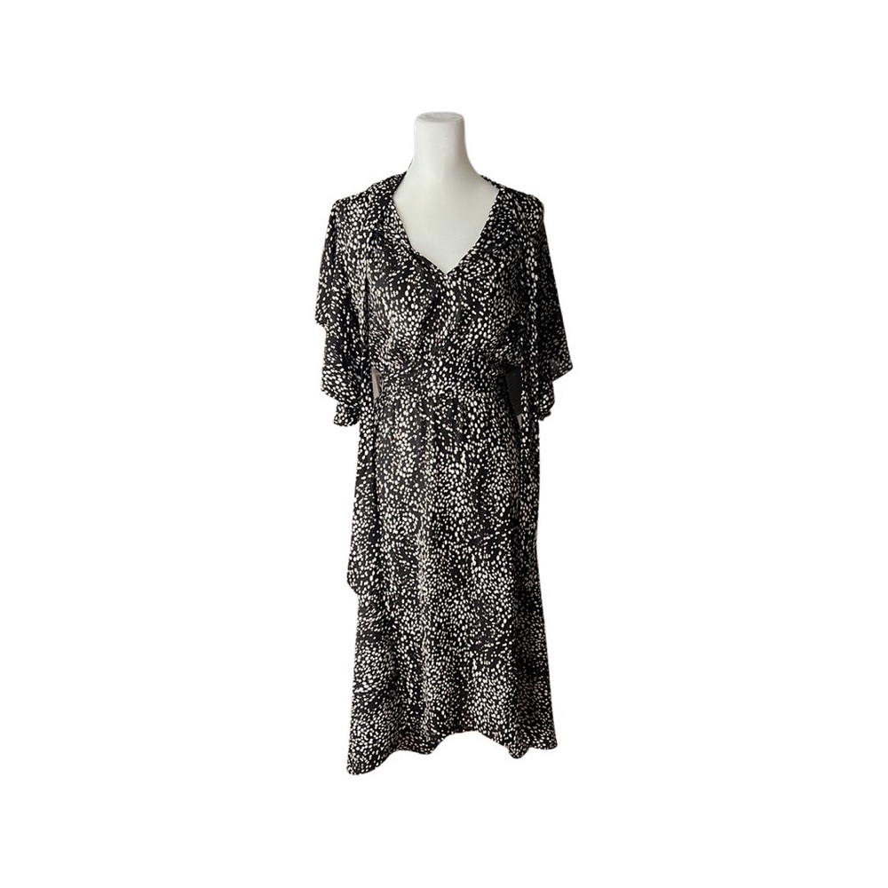 NWT Max Studio abstract dot print ruffle sleeve dress w as symmetrical h…